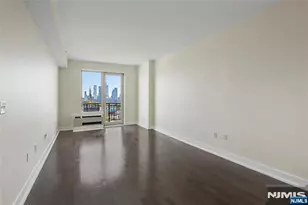 3312 Hudson 7F, Union City, NJ 07087 - Photo 19