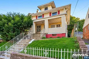 14-16 Scheerer, Newark, NJ 07112 - Photo 1