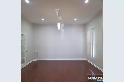 249 Paulison Avenue 1st Floor #1ST Floor, Passaic, NJ 07055 - Photo 5