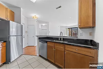 26 Ave At Port Imperial 425 #425, West New York, NJ 07093 - Photo 17