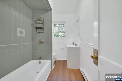 540 Mountain Avenue, Montclair, NJ 07043 - Photo 11