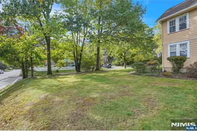 540 Mountain Avenue, Montclair, NJ 07043 - Photo 19