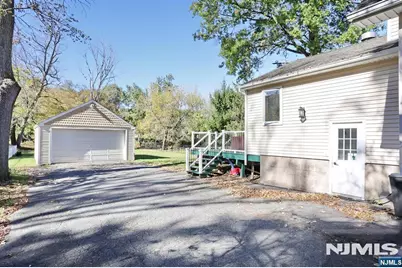 72 Grant Avenue, Cresskill, NJ 07626 - Photo 3