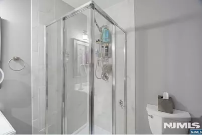 575 Grove Street F-1 #F-1, Clifton, NJ 07013 - Photo 19