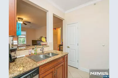 12 Hemlock Lane, Tenafly, NJ 07670 - Photo 9