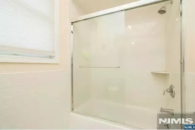 12 Hemlock Lane, Tenafly, NJ 07670 - Photo 11