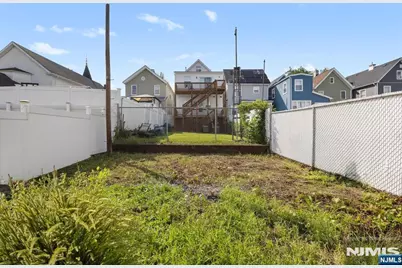 345 Forest Street, Kearny, NJ 07032 - Photo 33