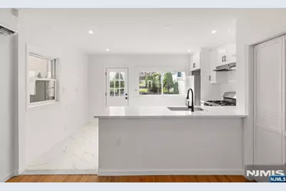 345 Forest Street, Kearny, NJ 07032 - Photo 11