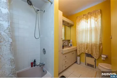 224 Montgomery, Bloomfield, NJ 07003 - Photo 19