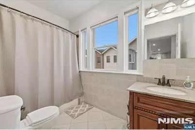 620 38th Street 205 #205, Union City, NJ 07087 - Photo 23