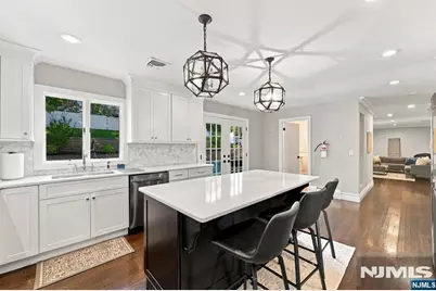 2 Wortendyke Avenue, Emerson, NJ 07630 - Photo 13