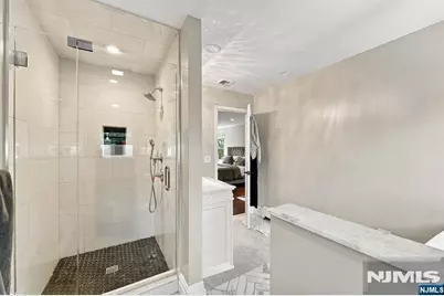 2 Wortendyke Avenue, Emerson, NJ 07630 - Photo 21