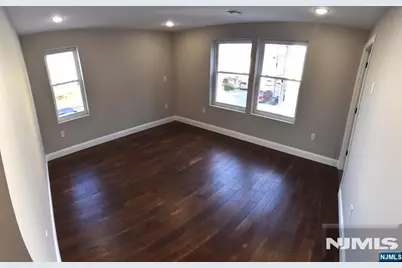 636 10th Street, Newark, NJ 07108 - Photo 7