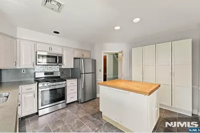 691 Cooper Avenue, Oradell, NJ 07649 - Photo 13