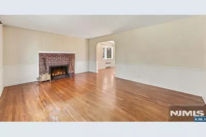 691 Cooper Avenue, Oradell, NJ 07649 - Photo 7