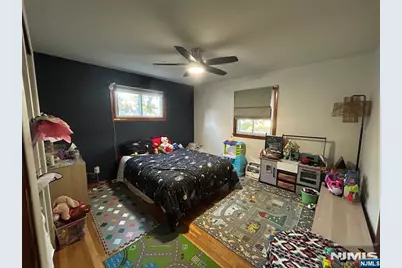 81 Ivanhoe Terrace, Bloomfield, NJ 07003 - Photo 11