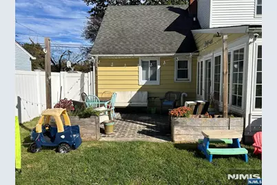 81 Ivanhoe Terrace, Bloomfield, NJ 07003 - Photo 19