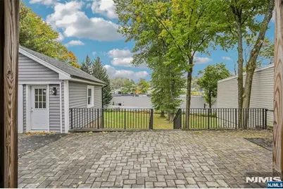 19 Montclair Avenue, Verona, NJ 07044 - Photo 41