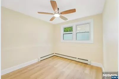 26 Pavonia Avenue, Emerson, NJ 07630 - Photo 23