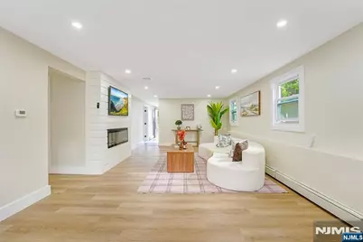 26 Pavonia Avenue, Emerson, NJ 07630 - Photo 19