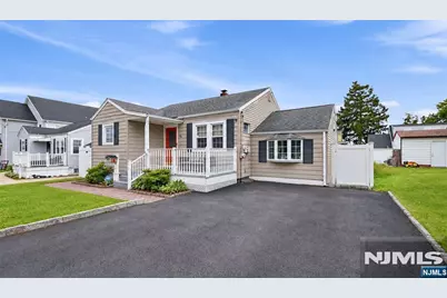 66 Avenue F, Lodi, NJ 07644 - Photo 15