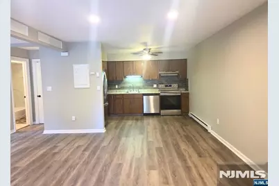 1 Ranch Court 2 #2, Saddle Brook Township, NJ 07663 - Photo 7