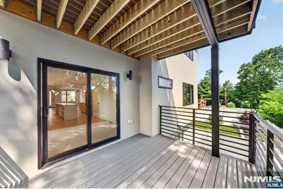 122 Edsall Avenue, Palisades Park, NJ 07650 - Photo 35