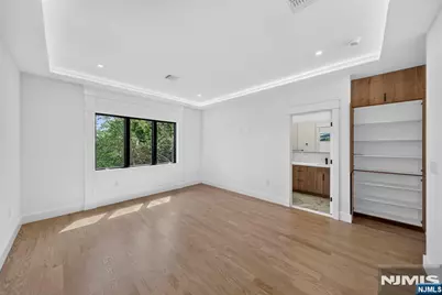 122 Edsall Avenue, Palisades Park, NJ 07650 - Photo 23