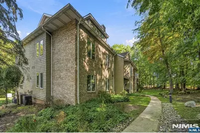 2 Parkside Terrace 2A #2A, Woodland Park, NJ 07424 - Photo 1
