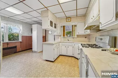 23-27 Continental Avenue, Belleville, NJ 07109 - Photo 15
