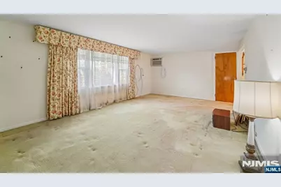 23-27 Continental Avenue, Belleville, NJ 07109 - Photo 9