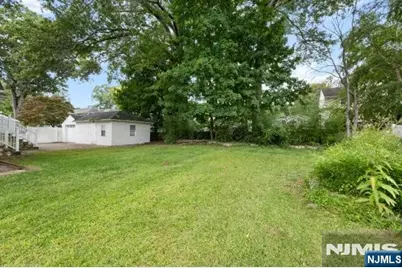 71 6th Street, Cresskill, NJ 07626 - Photo 3