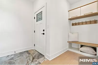 82 Benton Road, Paramus, NJ 07652 - Photo 7