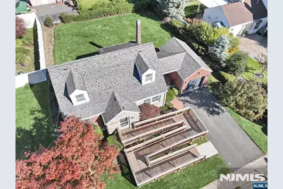 213 Baldwin Avenue, New Milford, NJ 07646 - Photo 33