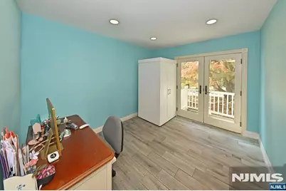 176 Werimus Road, Woodcliff Lake, NJ 07677 - Photo 15