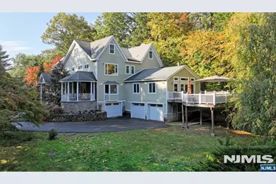 176 Werimus Road, Woodcliff Lake, NJ 07677 - Photo 35