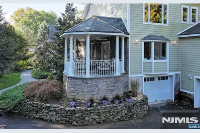 176 Werimus Road, Woodcliff Lake, NJ 07677 - Photo 39