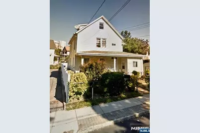 15 W Hamilton Avenue, Englewood, NJ 07631 - Photo 3