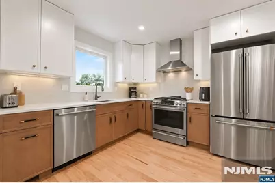 721 Schaefer Avenue, Oradell, NJ 07649 - Photo 7