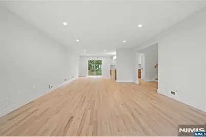 721 Schaefer Avenue, Oradell, NJ 07649 - Photo 5