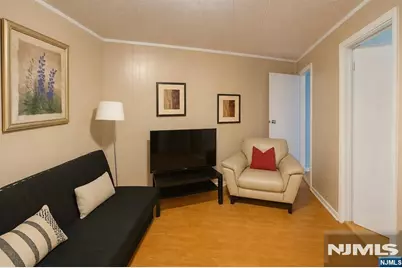 39 Parker Avenue, Passaic, NJ 07055 - Photo 5