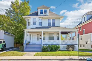 13 Park Pl, Verona, NJ 07044 - Photo 1