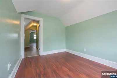 129 Howard Avenue, Passaic, NJ 07055 - Photo 25