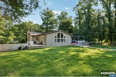 68 Lake Street, Upper Saddle River, NJ 07458 - Photo 7