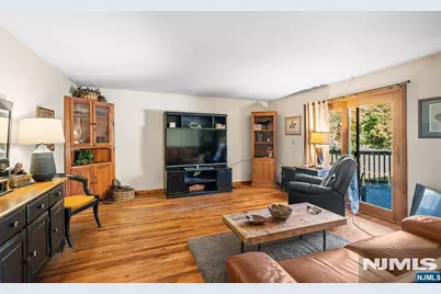 30 Snow Mountain Avenue, Mahwah, NJ 07430 - Photo 19
