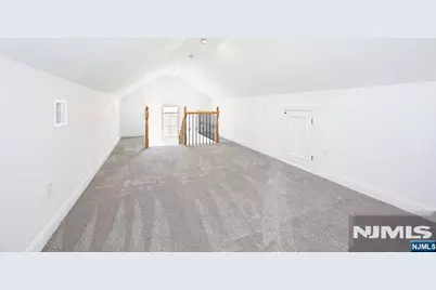 435 Jauncey Avenue, Lyndhurst Township, NJ 07071 - Photo 15