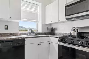 19-31 Lyons 610, Newark, NJ 07112 - Photo 7