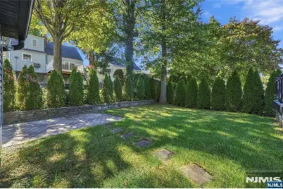 79 Elm Avenue, Fairview, NJ 07022 - Photo 41