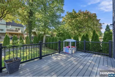 79 Elm Avenue, Fairview, NJ 07022 - Photo 45