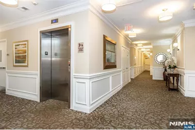 98 Quarry Drive B2 #B2, Woodland Park, NJ 07424 - Photo 5
